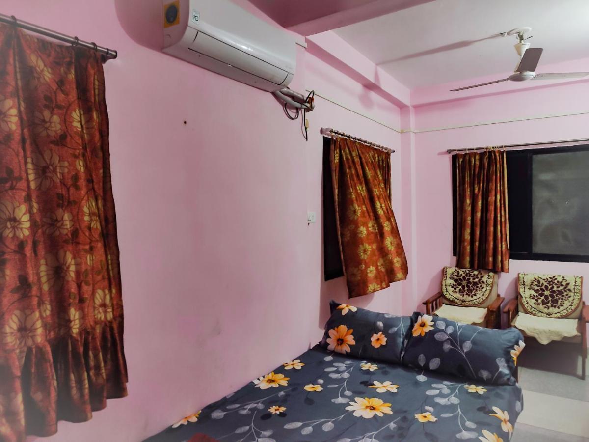 Krishna Homestay Garudeshwar Extérieur photo